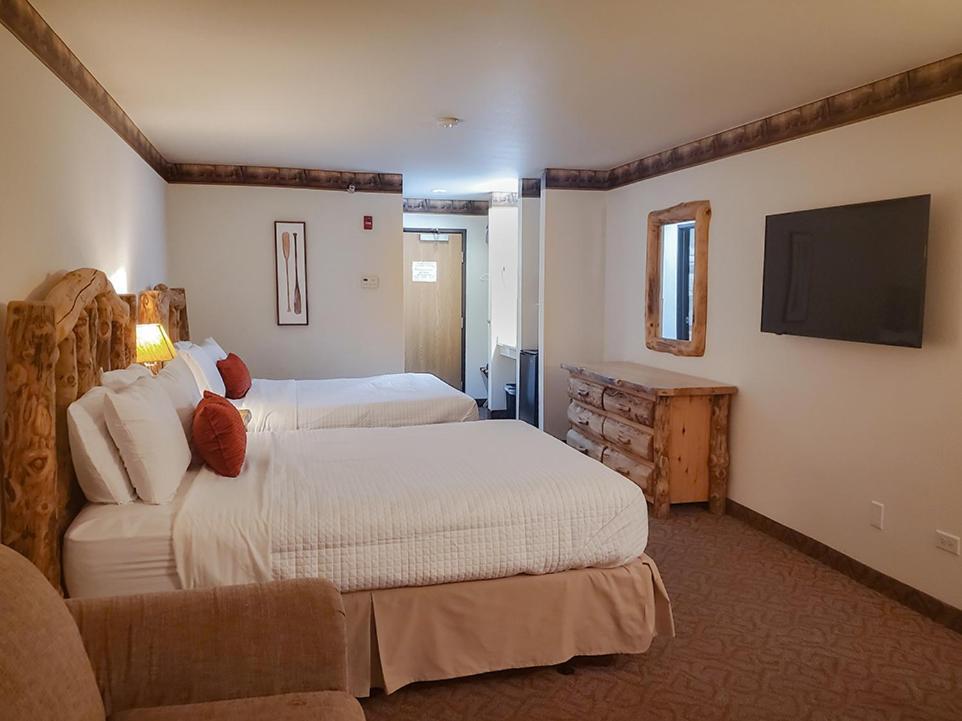 Grand Bear Resort At Starved Rock Utica Luaran gambar